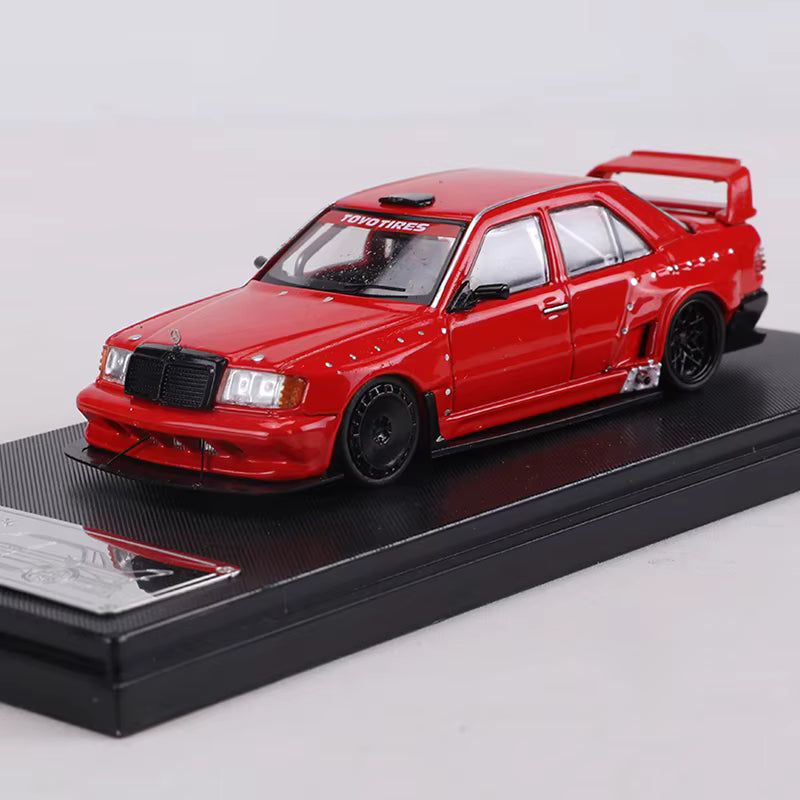 Mercedes W124 Diecast Model Car – PocketGarage Edition