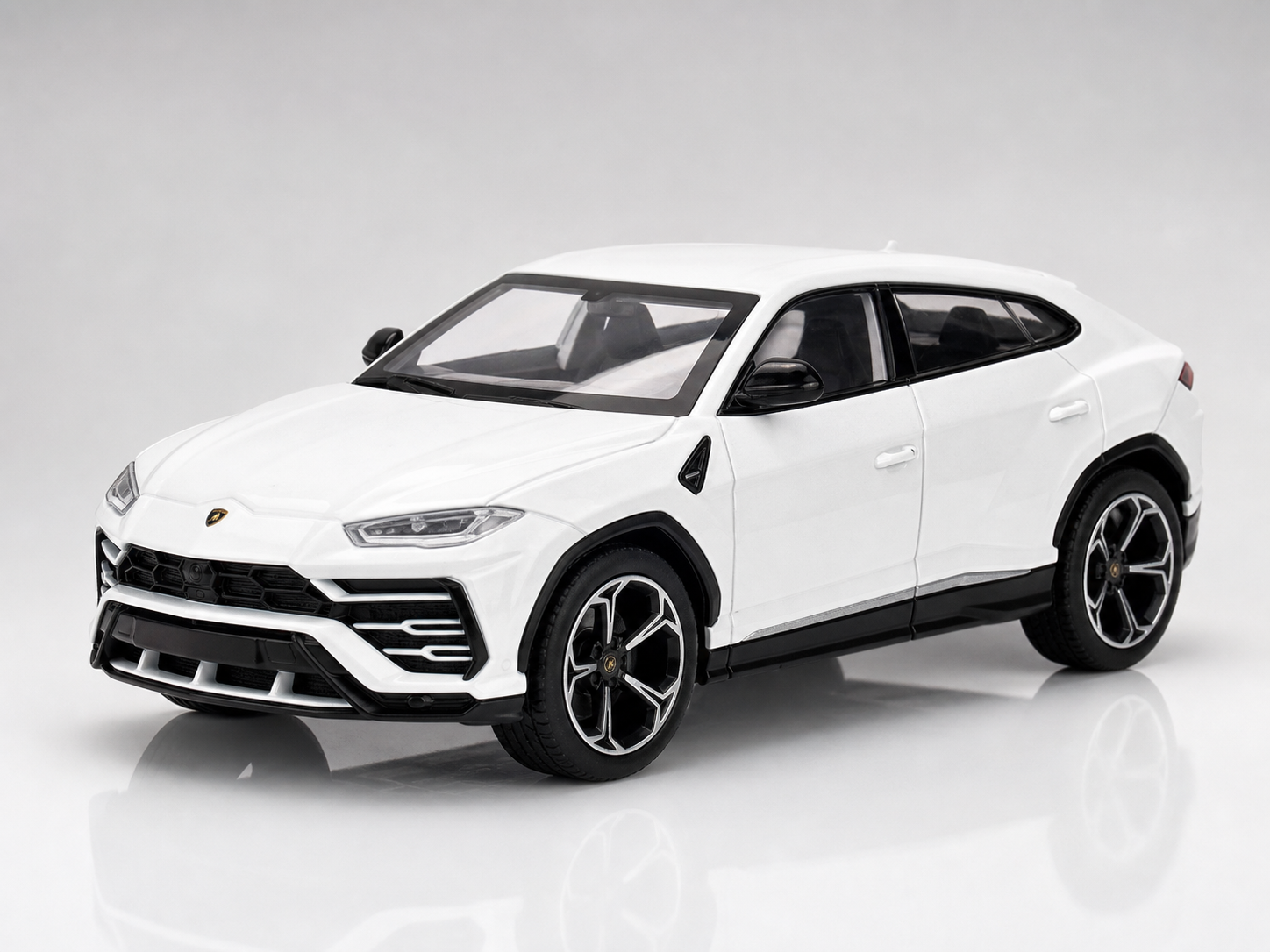 Lamborgini Urus Diecast Model Car – PocketGarage Edition